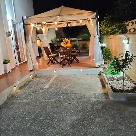 Il Bacio Del Sole ヴィラ レポラーノ