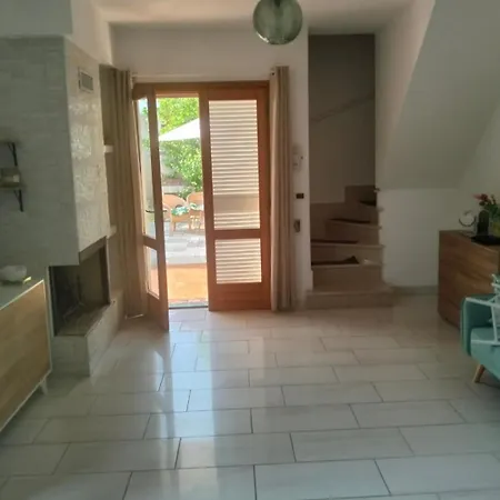 别墅 Il Bacio Del Sole 莱波拉诺